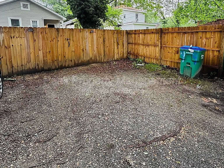 9 W Broad Rock Rd — Photo 24