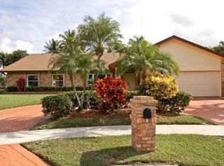 2555 Sands Way, Cooper City, FL 33026