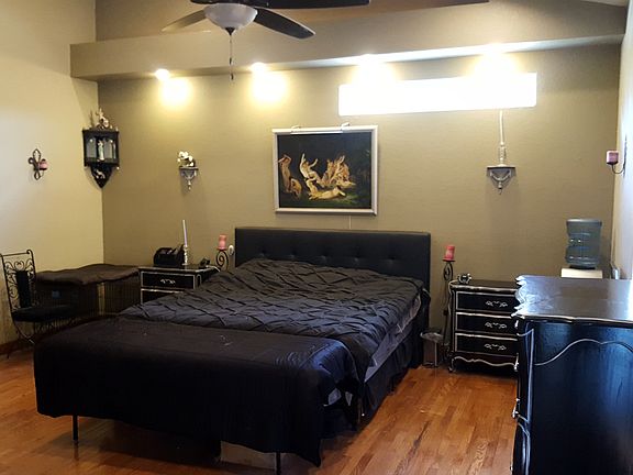 4th image of 8340 Pinecone Dr
