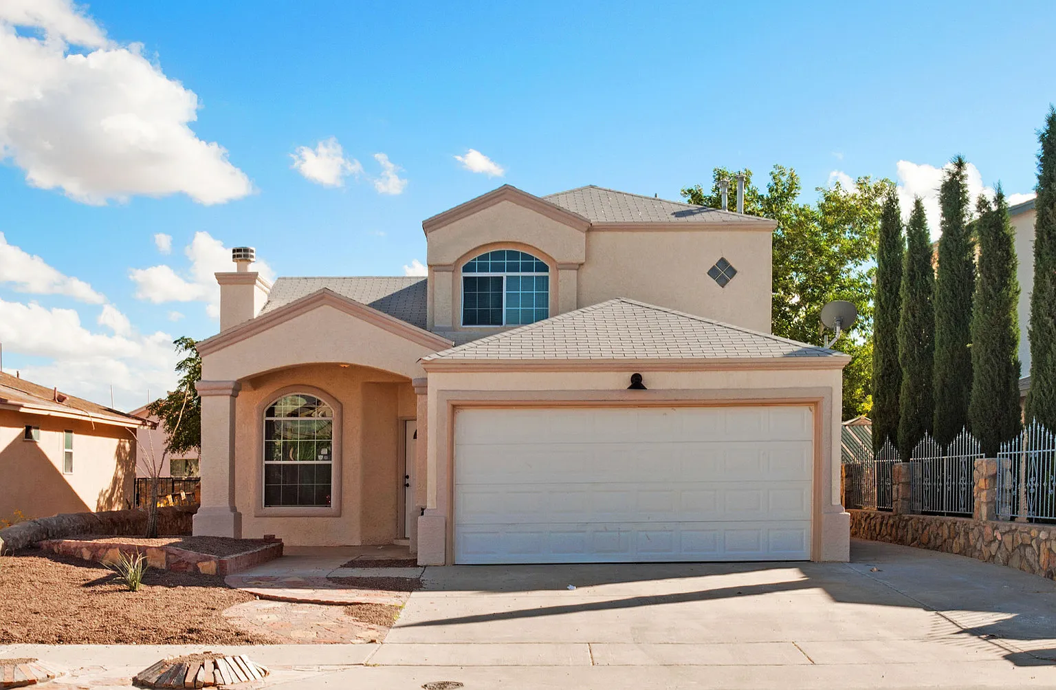 2-Story Eastside Home w/ Refrigerated Air! — Photo 1