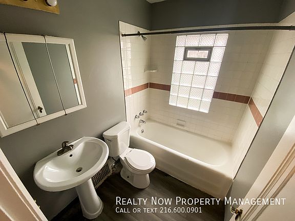 4th image of 1504 Sherbrook Rd Floor 1-1504SHERBROOK1