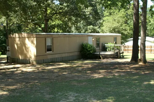 144 Tazan Ave Photo 1