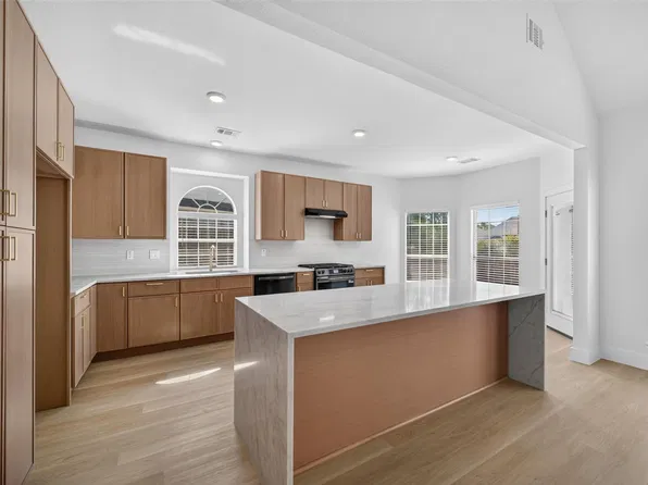 705 N Jordan Rd, McKinney, TX 75071