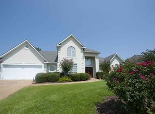 694 Hazelton Dr, Madison, MS 39110