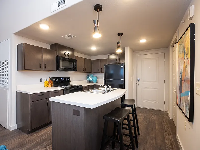 1050 Spencer St #33 — Photo 12