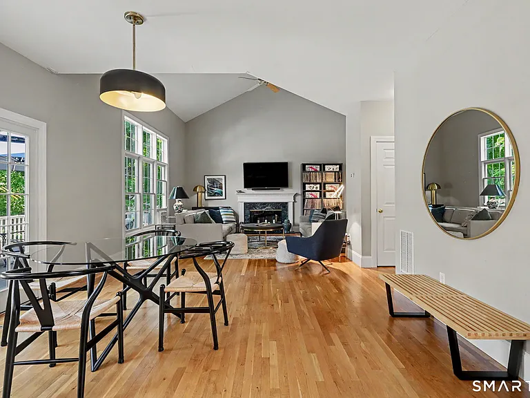 1 Silvermine Rdg — Photo 12