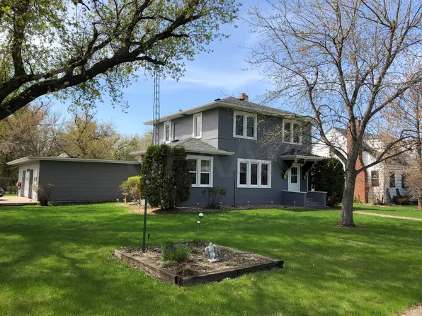 2047 Appleton Ave, Crystal, ND 58222