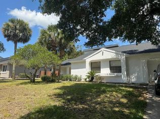 7443 Sparkling Lake Rd, Orlando, FL 32819