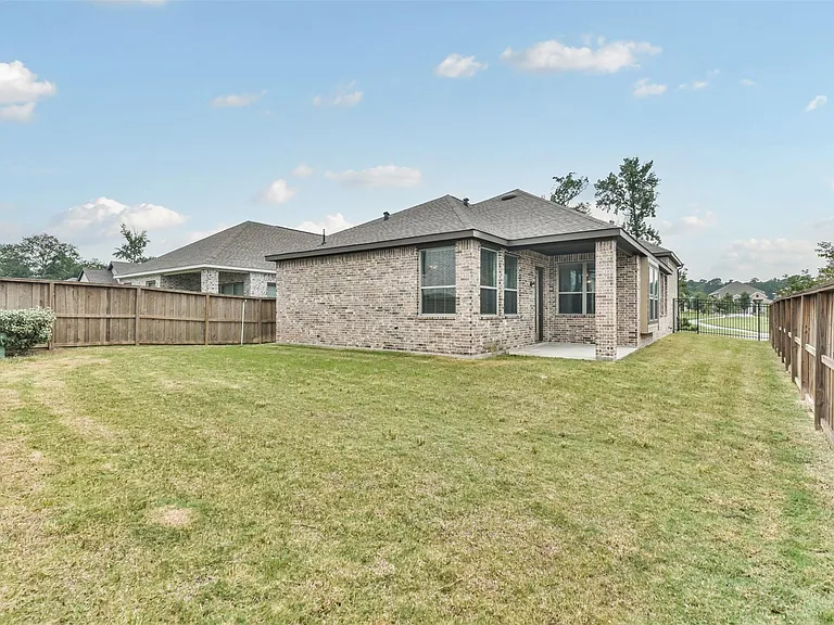 27025 Sofia Forest Dr — Photo 28