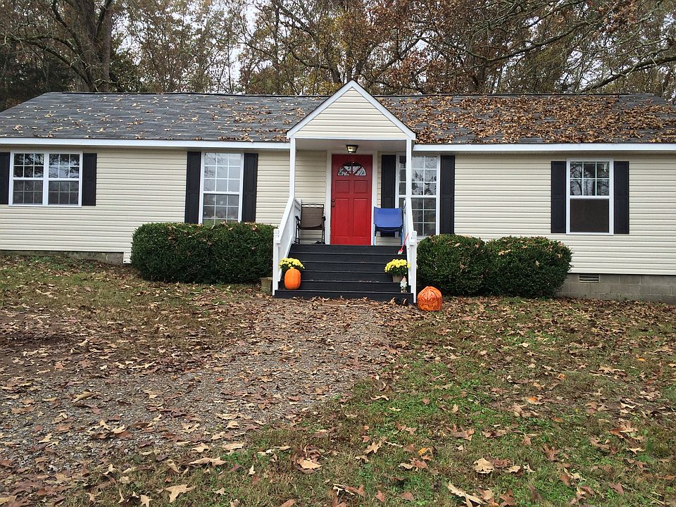 1st image of 403 Ament St