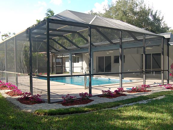 5th image of 7720 SW 143rd St