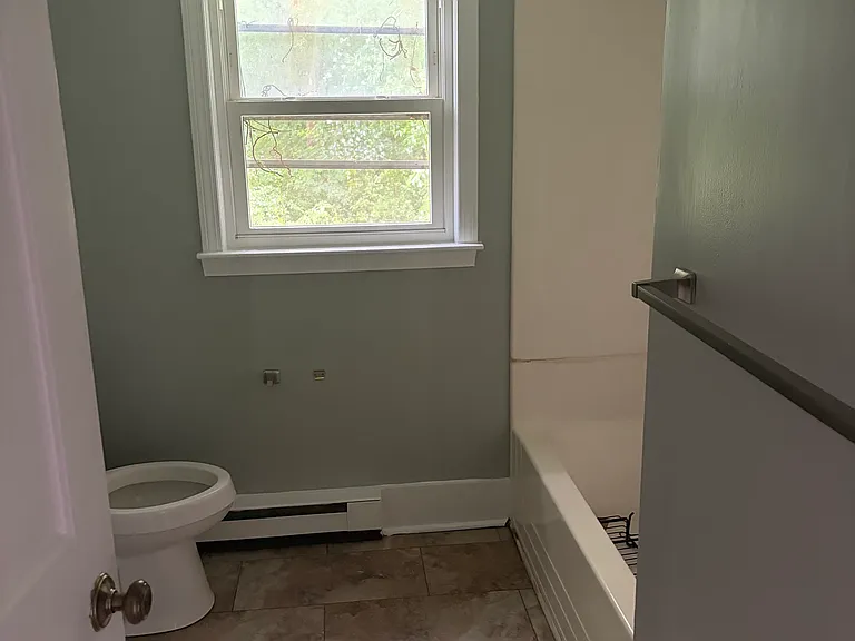 25 White Pine Ave — Photo 6