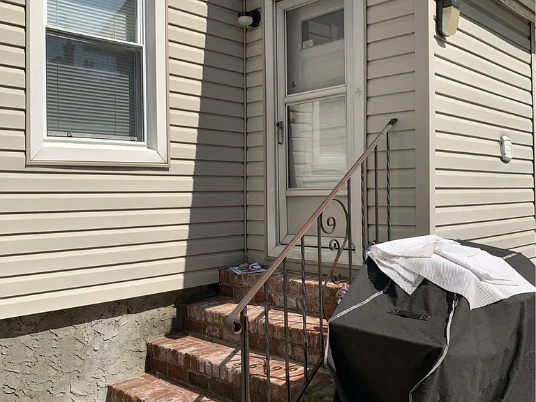 22 New St #1 — Photo 31