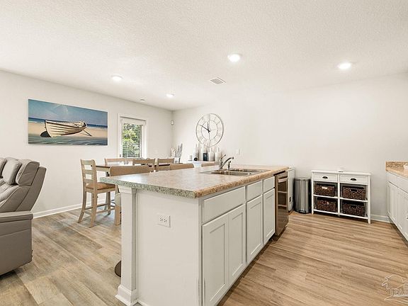 5th image of 5847 Paddock Way