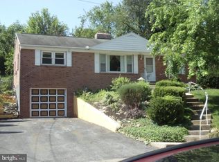 1220 Southern Rd, York, PA 17403