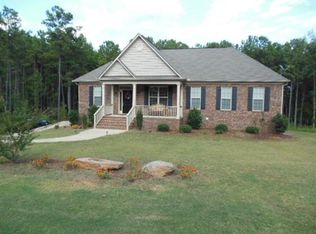 113 Amhurst Dr, West Point, GA 31833