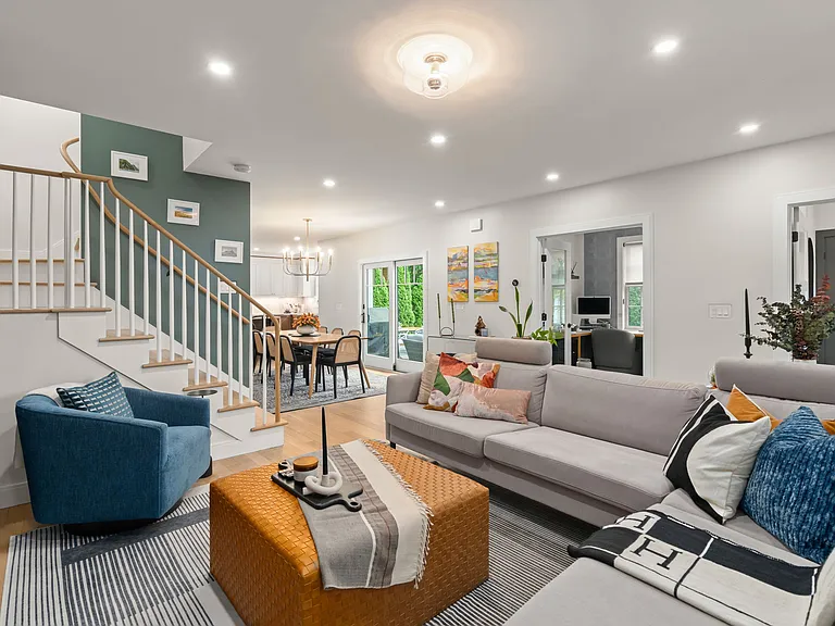 8 Bates Ct — Photo 7
