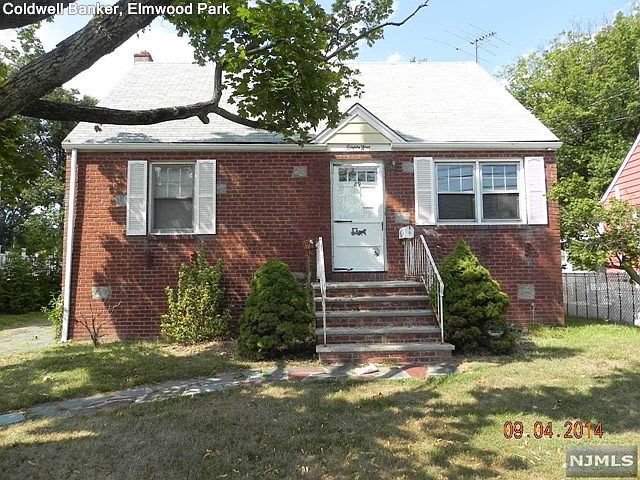 1st image of 89 Pehle Ave