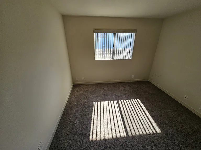375 W Alameda Ave — Photo 13