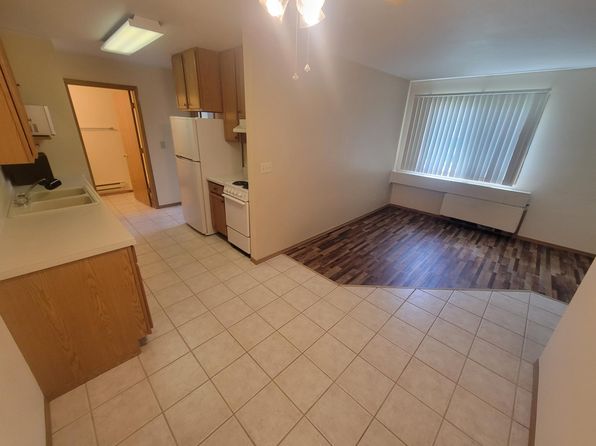 1709 La Crescent St APT 124
