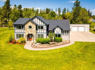 24807 Suttle Rd, Elmira, OR 97437