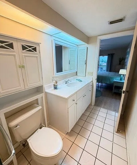 4703 SE 17th Pl #402 — Photo 20