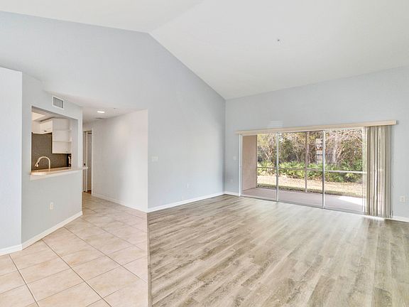 5th image of 6351 Bay Cedar Ln