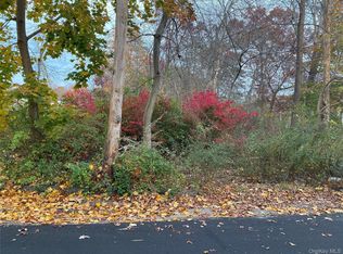 74 Palmetto Drive, Shirley, NY 11967