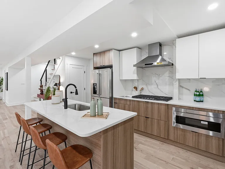 1355 Longfellow St NW — Photo 3