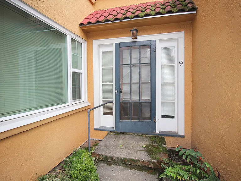 3087 SE Ankeny St #1-15 — Photo 11