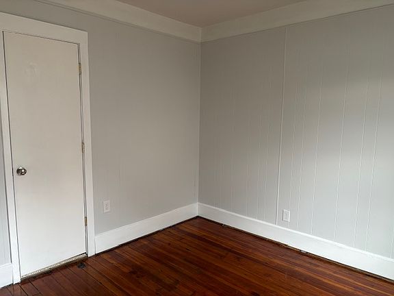 5th image of 27 Horton St APT 1