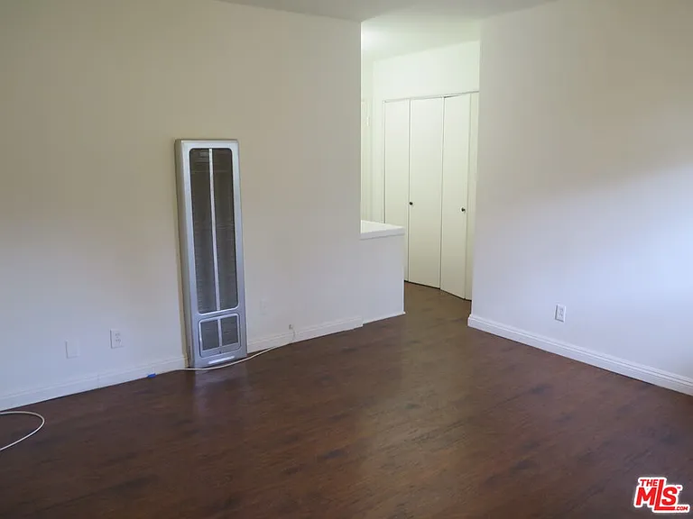 12492 Gilmore Ave #4 — Photo 10