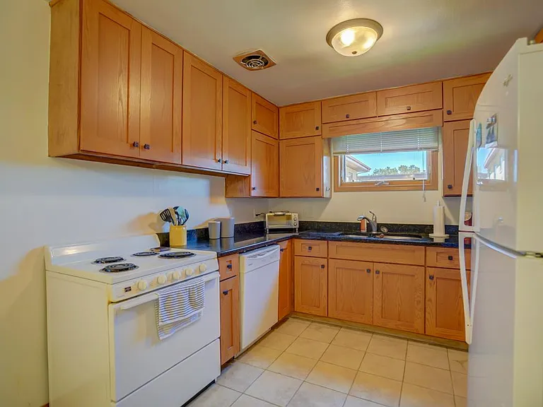 4922 Ascot Ln #3 — Photo 6