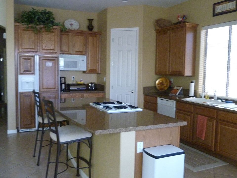 1st image of 2870 E Linda Ct