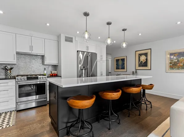 151 Tremont St APT 7C, Boston, MA 02111