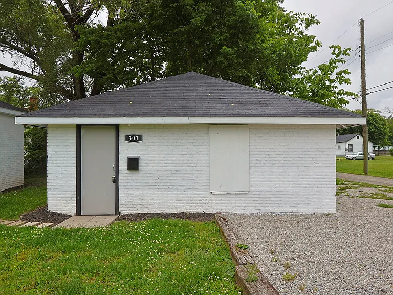 303 Hope Ave — Photo 15
