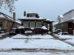 7611 S Ridgeland Ave, Chicago, IL 60649