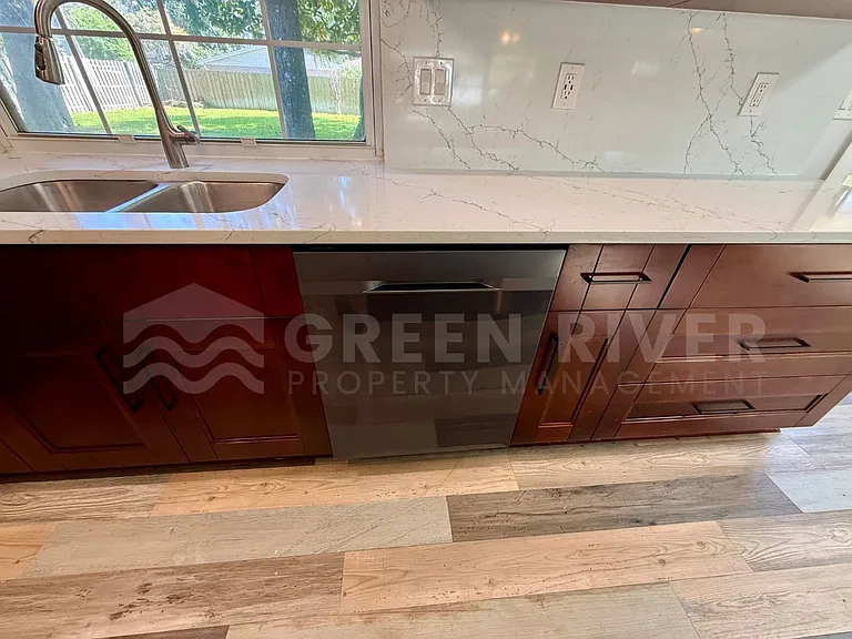 2 Fairway Rd — Photo 14