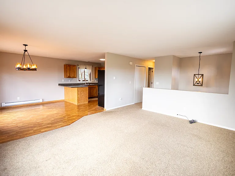 845 Terrence Rd — Photo 11