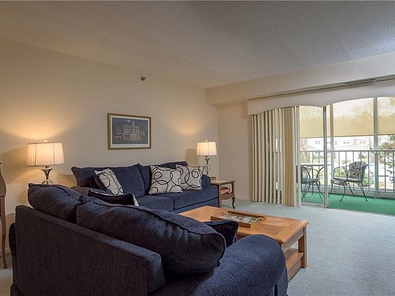 5th image of 200 Hoffman Ave APT 105