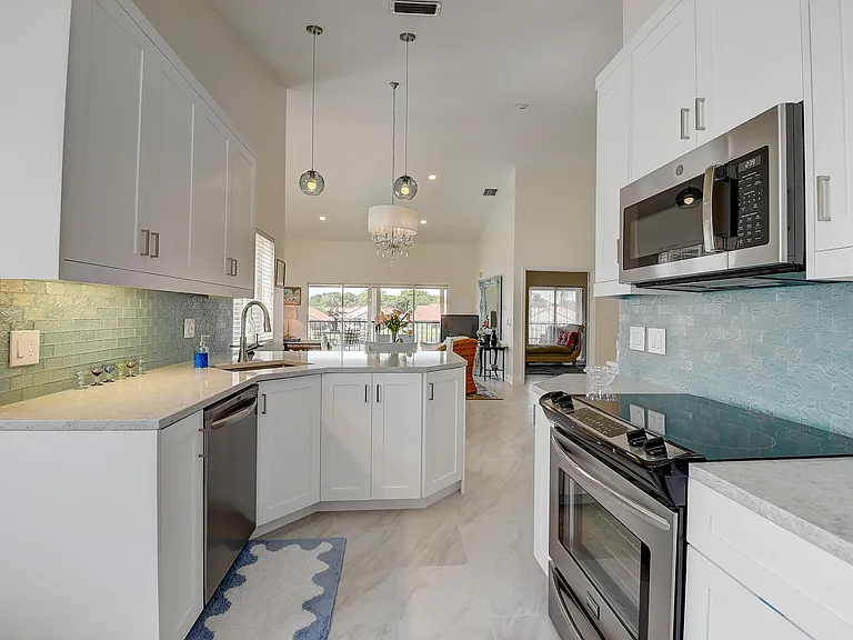 7657 Lexington Club Blvd #C — Photo 13