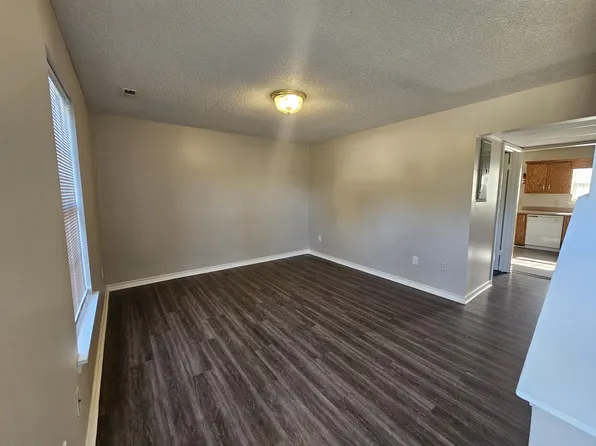 64 Summerfield Rd, La Fayette, GA 30728