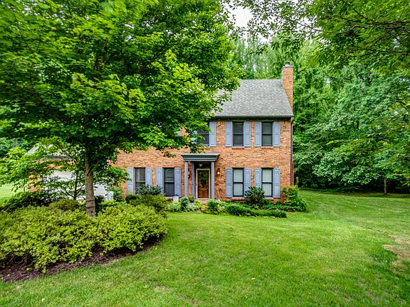 2nd image of 7856 Deer Lake Dr