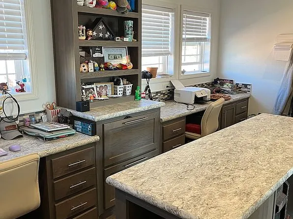 341 Green River Cir, Evanston, WY 82930