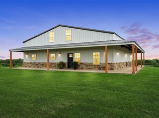 2267 Old Sawmill Rd, Axtell, TX 76624