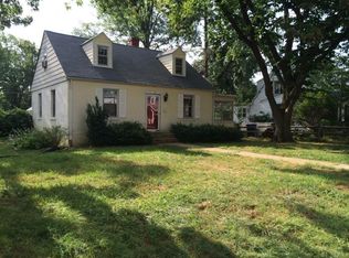 6423 Potomac Ave, Alexandria, VA 22307