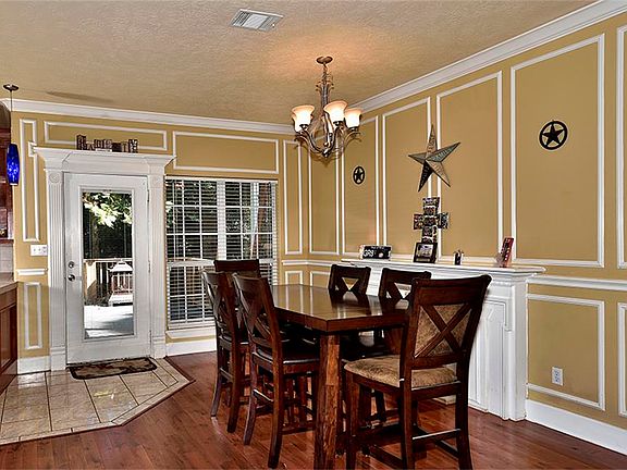 5th image of 1215 Freedonia Dr