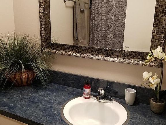 4th image of 355 Kalanianaole St #211