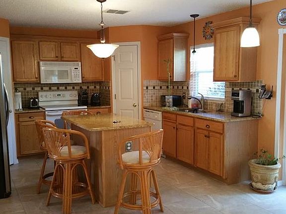 3rd image of 3154 Quail Dr