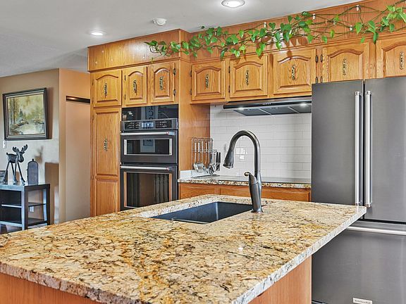 4th image of 16735 79a Ave NW